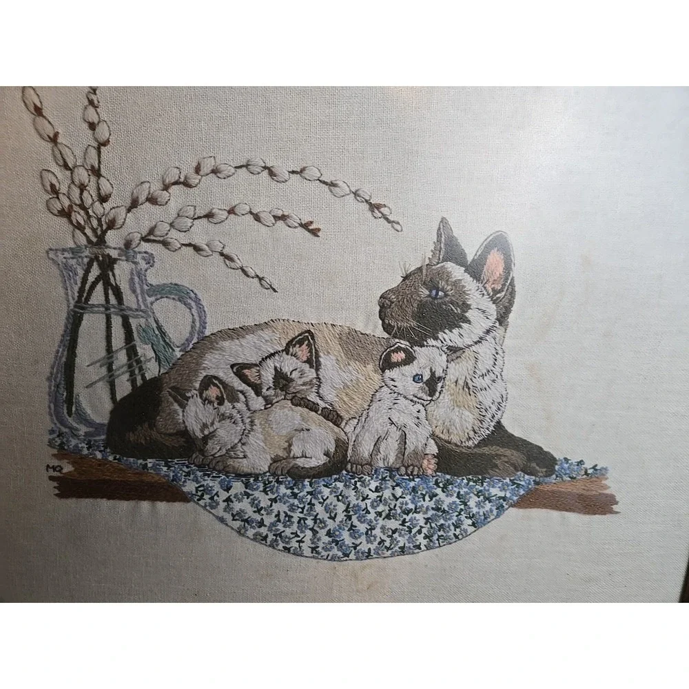 Mother's Pride Siamese Cat & Kittens Crewel Embroidery Completed Framed 21x17.5